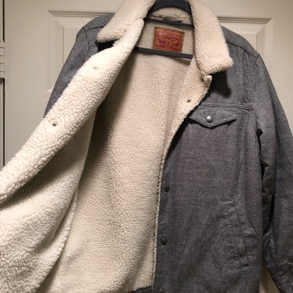Levi’s Sherpa Jacket - Picture 3 of 4